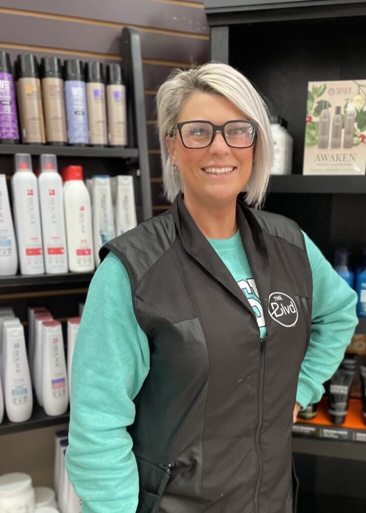 Michelle Dettling – cosmetologist at The Boulevard in Farmington, Missouri